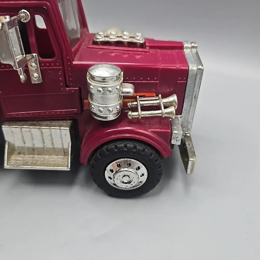 Vintage Kenner 1985 M.A.S.K. Rhino Matt Trakker / Bruce Sato Working - Picture 13 of 16
